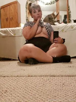 Fatassgoddess OnlyFans Leaked Free Thumbnail Picture - #miO00s7iRY