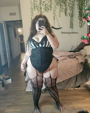 Fatassgoddessfree OnlyFans Leaked Free Thumbnail Picture - #NSvUjFr3m6