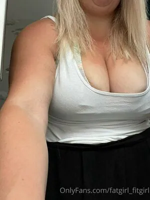 Fatgirl Fitgirl OnlyFans Leaked Free Thumbnail Picture - #SomjMq8bUi