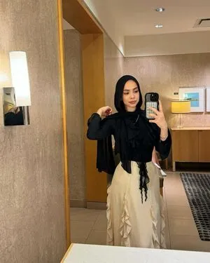 Fatima Hassan OnlyFans Leaked Free Thumbnail Picture - #cNFTF9GnSo