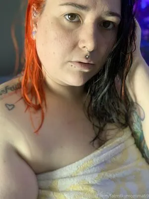 Fatmilkymomma69 OnlyFans Leaked Free Thumbnail Picture - #GLhssGfm83