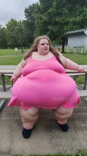 Fatmisstssbbw OnlyFans Leaked Free Thumbnail Picture - #5iKTuA2tBe