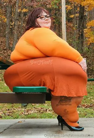 Fatmisstssbbw OnlyFans Leaked Free Thumbnail Picture - #L9hIZZDUw9