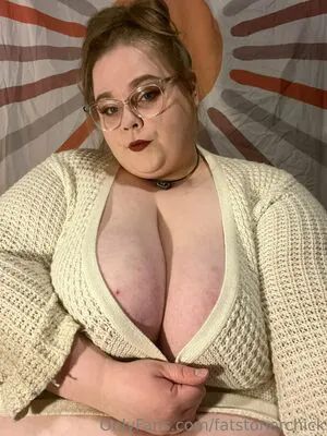 Fatstonerchick OnlyFans Leaked Free Thumbnail Picture - #IwL2p7db1a