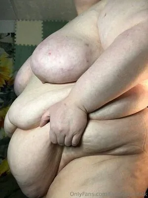 Fatstonerchick OnlyFans Leaked Free Thumbnail Picture - #O0F2RnhrWb