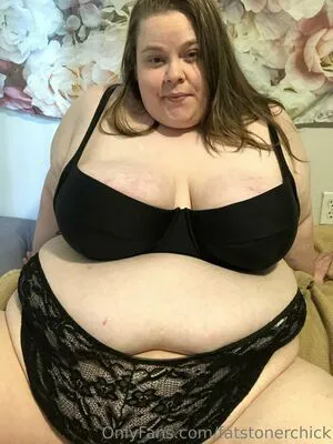 Fatstonerchick OnlyFans Leaked Free Thumbnail Picture - #W0AYL3o2RV