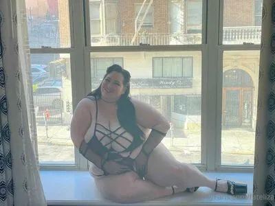Fatty Goddess Eliza Allure OnlyFans Leaked Free Thumbnail Picture - #KqXRN45KK7