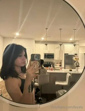 Favaly OnlyFans Leaked Free Thumbnail Picture - #E39JP0kDmN