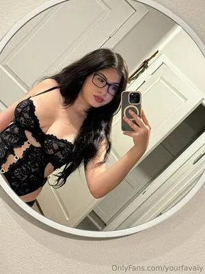 Favaly OnlyFans Leaked Free Thumbnail Picture - #sUevE2hjlx