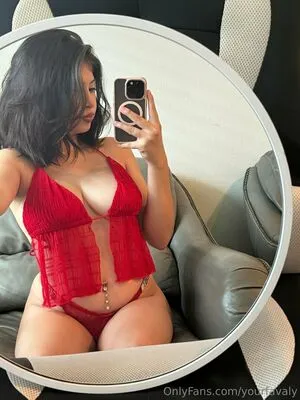Favaly OnlyFans Leaked Free Thumbnail Picture - #sdh20AIK62