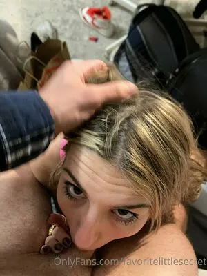 Favoritelittlesecret OnlyFans Leaked Free Thumbnail Picture - #8CH2lAhTBl