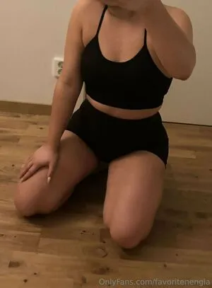 Favoritenengla OnlyFans Leaked Free Thumbnail Picture - #NFs75TutiM
