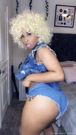 Favoritesenpaii OnlyFans Leaked Free Thumbnail Picture - #CvyA53pESX