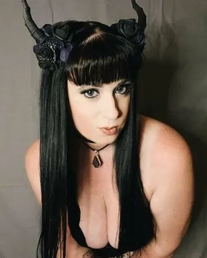 Faydra Black OnlyFans Leaked Free Thumbnail Picture - #B2BkEQCbKt