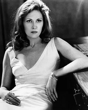 Faye Dunaway OnlyFans Leaked Free Thumbnail Picture - #e65a1Hy8R3