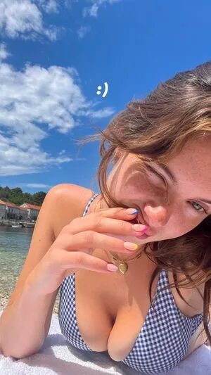 Faye Greenwood OnlyFans Leaked Free Thumbnail Picture - #4n2Trssy7R