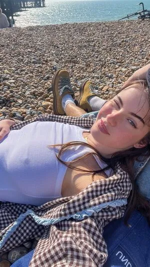 Faye Greenwood OnlyFans Leaked Free Thumbnail Picture - #kCBnImMGFA