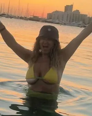 Faye Mckeever OnlyFans Leaked Free Thumbnail Picture - #3MUzSjJjpM