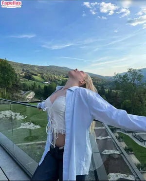 Faye Montana OnlyFans Leaked Free Thumbnail Picture - #9Jv8h3VeMO