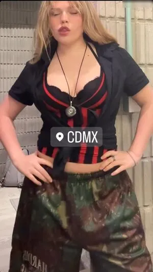 Faye Montana OnlyFans Leaked Free Thumbnail Picture - #ObHYAE0sov