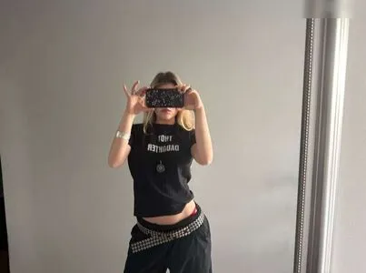 Faye Montana OnlyFans Leaked Free Thumbnail Picture - #PcwsflwCuz