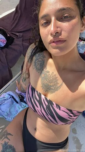 Fe Lina OnlyFans Leaked Free Thumbnail Picture - #wsGKh7xklO