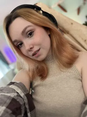 Feedeline OnlyFans Leaked Free Thumbnail Picture - #8zLjTLjdUd