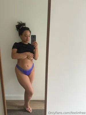Feelinfree OnlyFans Leaked Free Thumbnail Picture - #0i6InXlcbf