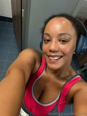 Feelinfree OnlyFans Leaked Free Thumbnail Picture - #aPgAh93OjC