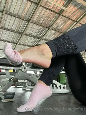 Feet Beautyxfree OnlyFans Leaked Free Thumbnail Picture - #hSS6OWW3Jd