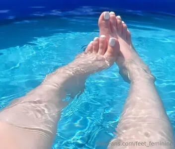Feet Feminine OnlyFans Leaked Free Thumbnail Picture - #BcFRjuPieb