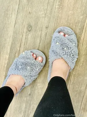 Feet Goddezz OnlyFans Leaked Free Thumbnail Picture - #h0BGaIgkAG
