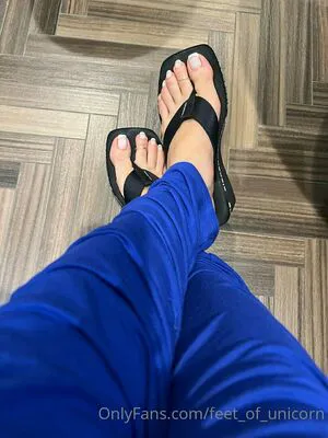 Feet Of Unicorn OnlyFans Leaked Free Thumbnail Picture - #O95m8vYsj3