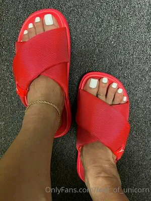 Feet Of Unicorn OnlyFans Leaked Free Thumbnail Picture - #sPYRyjz1eG