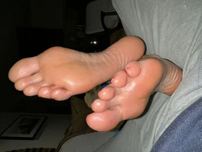 Feet OnlyFans Leaked Free Thumbnail Picture - #Kxi8Ar2WYQ