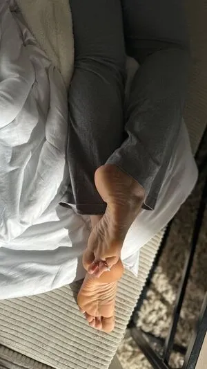 Feet OnlyFans Leaked Free Thumbnail Picture - #sD8t7dSsMI