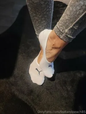 Feetandpeach85 OnlyFans Leaked Free Thumbnail Picture - #8ePVZRN77L