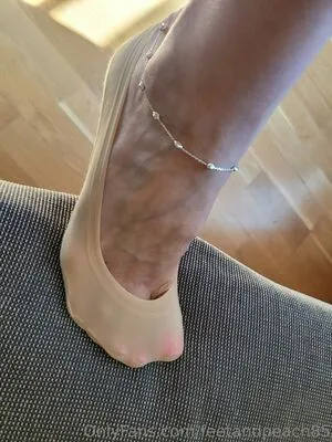 Feetandpeach85 OnlyFans Leaked Free Thumbnail Picture - #Sv97FFayym