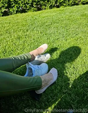 Feetandpeach85 OnlyFans Leaked Free Thumbnail Picture - #UK0mUgrdED