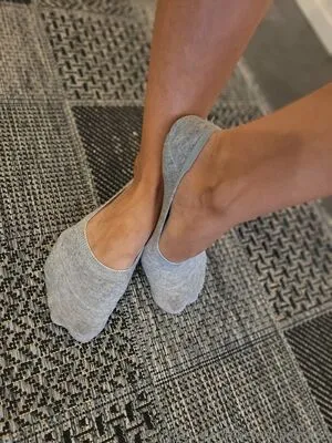 Feetandpeach85 OnlyFans Leaked Free Thumbnail Picture - #kWCzmRF5Ii