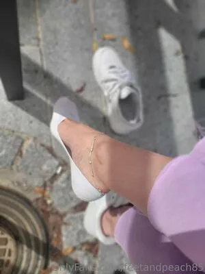 Feetandpeach85 OnlyFans Leaked Free Thumbnail Picture - #nARf9gADWL