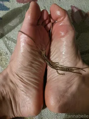 Feetannabelle OnlyFans Leaked Free Thumbnail Picture - #ld96mbnka2
