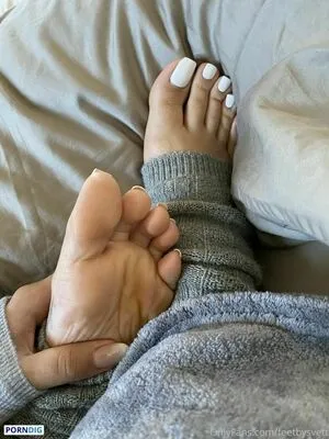 Feetbysvett OnlyFans Leaked Free Thumbnail Picture - #5ntO0tIvJ7