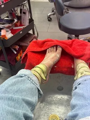 Feetbysvett OnlyFans Leaked Free Thumbnail Picture - #gcdlrLJjd5