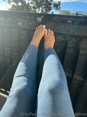 Feetbytootsiefree OnlyFans Leaked Free Thumbnail Picture - #7XMe8hbZCG