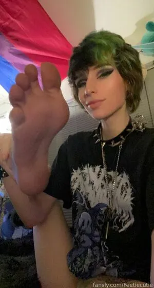 Feetiecutie OnlyFans Leaked Free Thumbnail Picture - #MjhsnIEDBM
