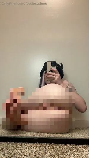 Feetiecutieee OnlyFans Leaked Free Thumbnail Picture - #L3IsPWswz2