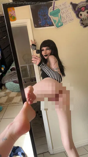 Feetiecutieee OnlyFans Leaked Free Thumbnail Picture - #VA4v5Cw0Nm