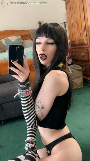 Feetiecutieee OnlyFans Leaked Free Thumbnail Picture - #rO2cDOTRG9