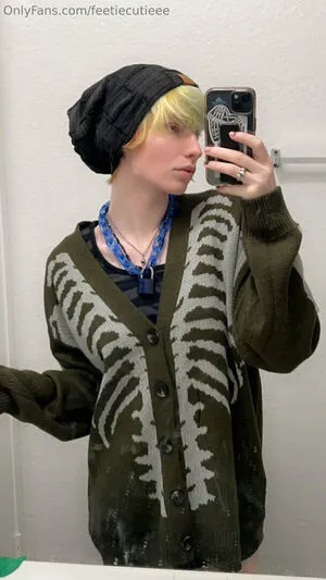 Feetiecutieee OnlyFans Leaked Free Thumbnail Picture - #uC5o60sgDz